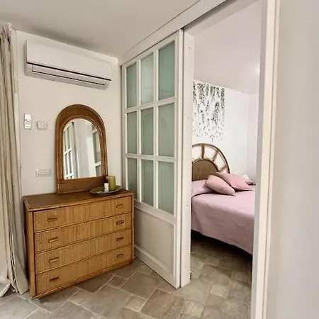 Full Semi-garden In At Mondello Apartament Palermo